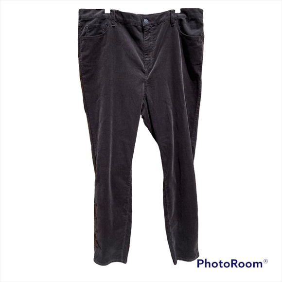 LOFT Pants - Loft fine corduroy pants in mocha shade. Size 18.